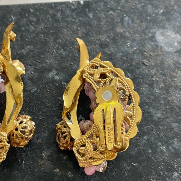 Vintage Pair Of Robert Clip Pink Rhinestone Earrings - Picture 7 of 9